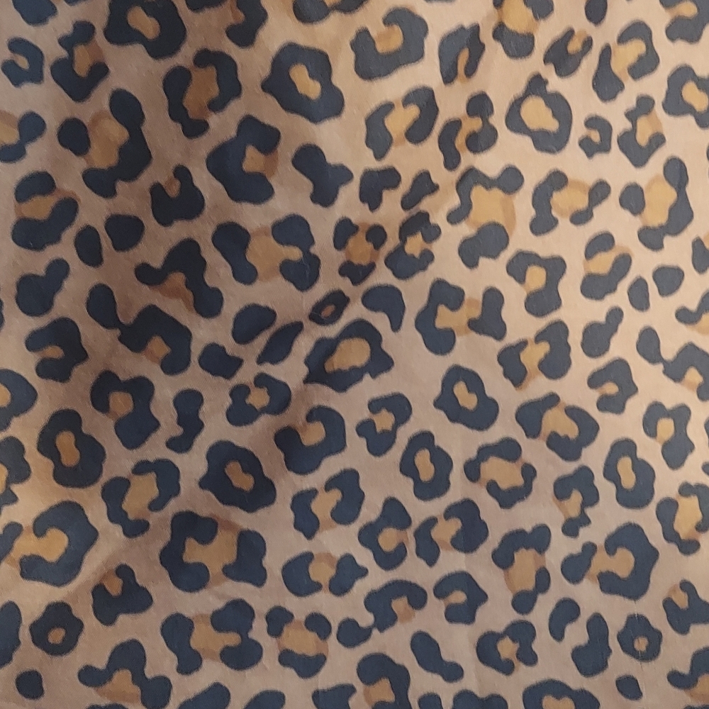 Mainstay 2 leopard queen pillowcases supersoft silky-smooth queen-sized cases